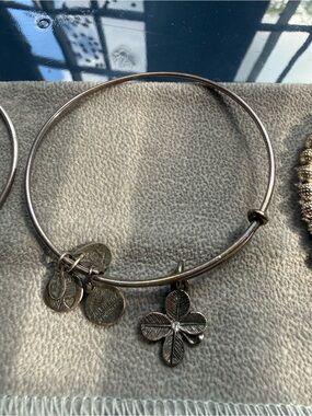 Alex and Ani Silver Clover Charm Expandable Bangle